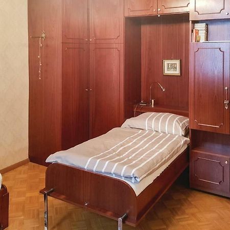 One-Bedroom Apartment In Wien Bagian luar foto