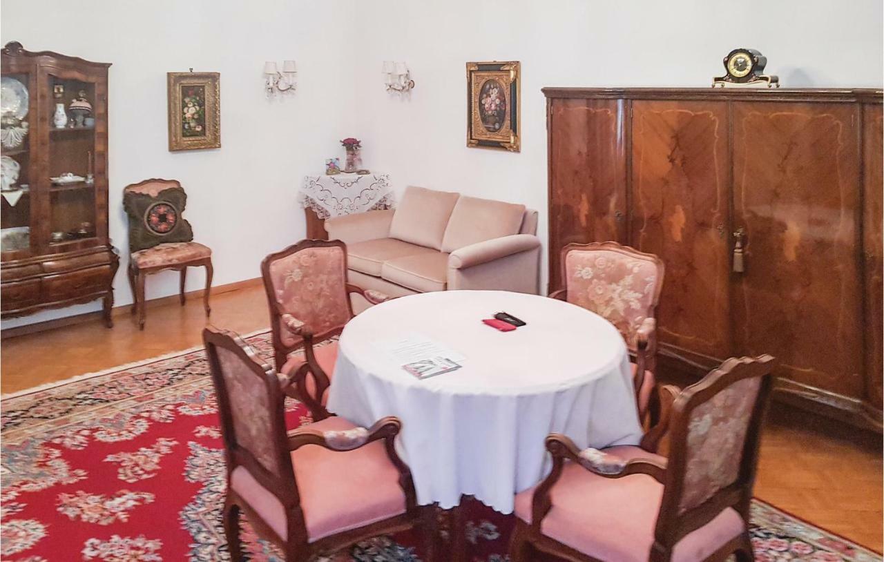 One-Bedroom Apartment In Wien Bagian luar foto